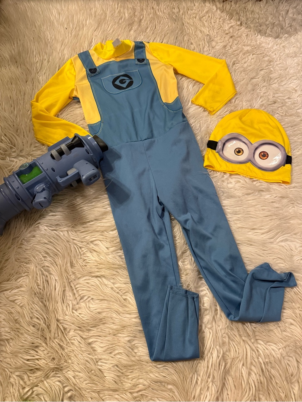 Kids minion costume (D14)